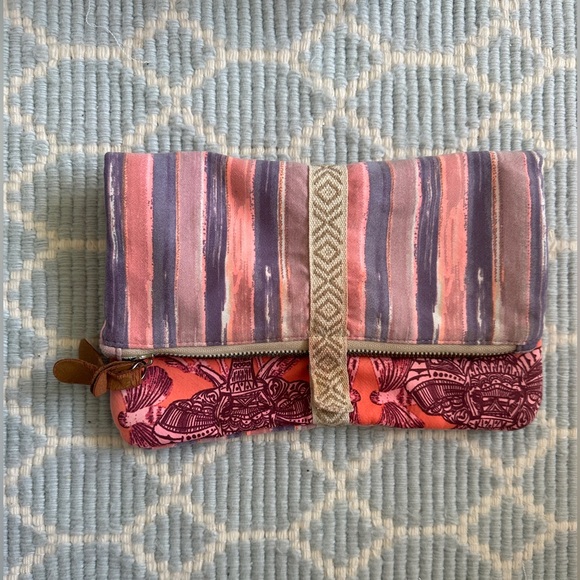 Maaji travel pouch/ clutch/ lined with waterproof material - Picture 1 of 9